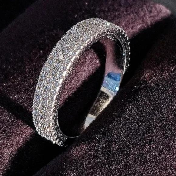 NEW 925 STERLING SILVER FULL ETERNITY BAND RING, CUTE RING, SHINY RING. - Picture 3 of 5